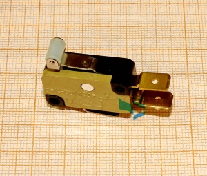 Микровыключатель UL (выдачи стаканов Кикко)