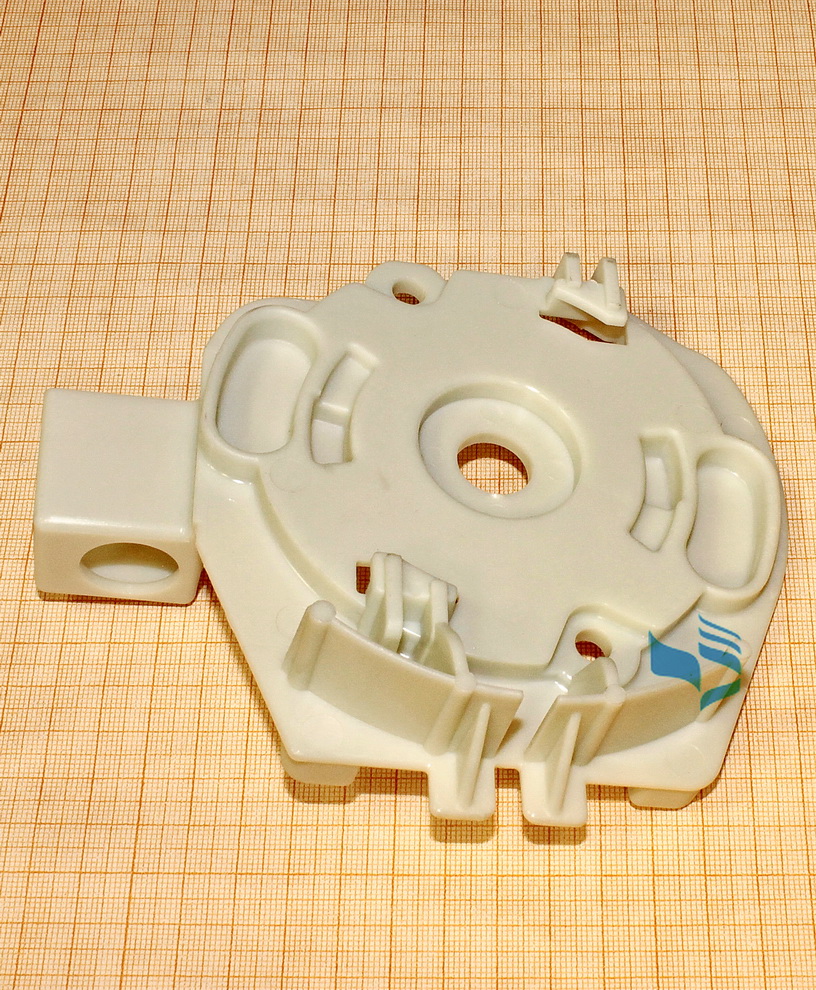 Кожух изоляционный бойлера  LB 1100